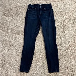 ❤️Good American Good Waist Crop Jeans❤️